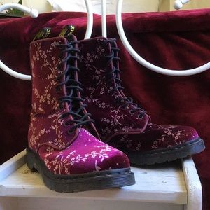 RARE Dr. Martens Avery Velvet Floral Boots
